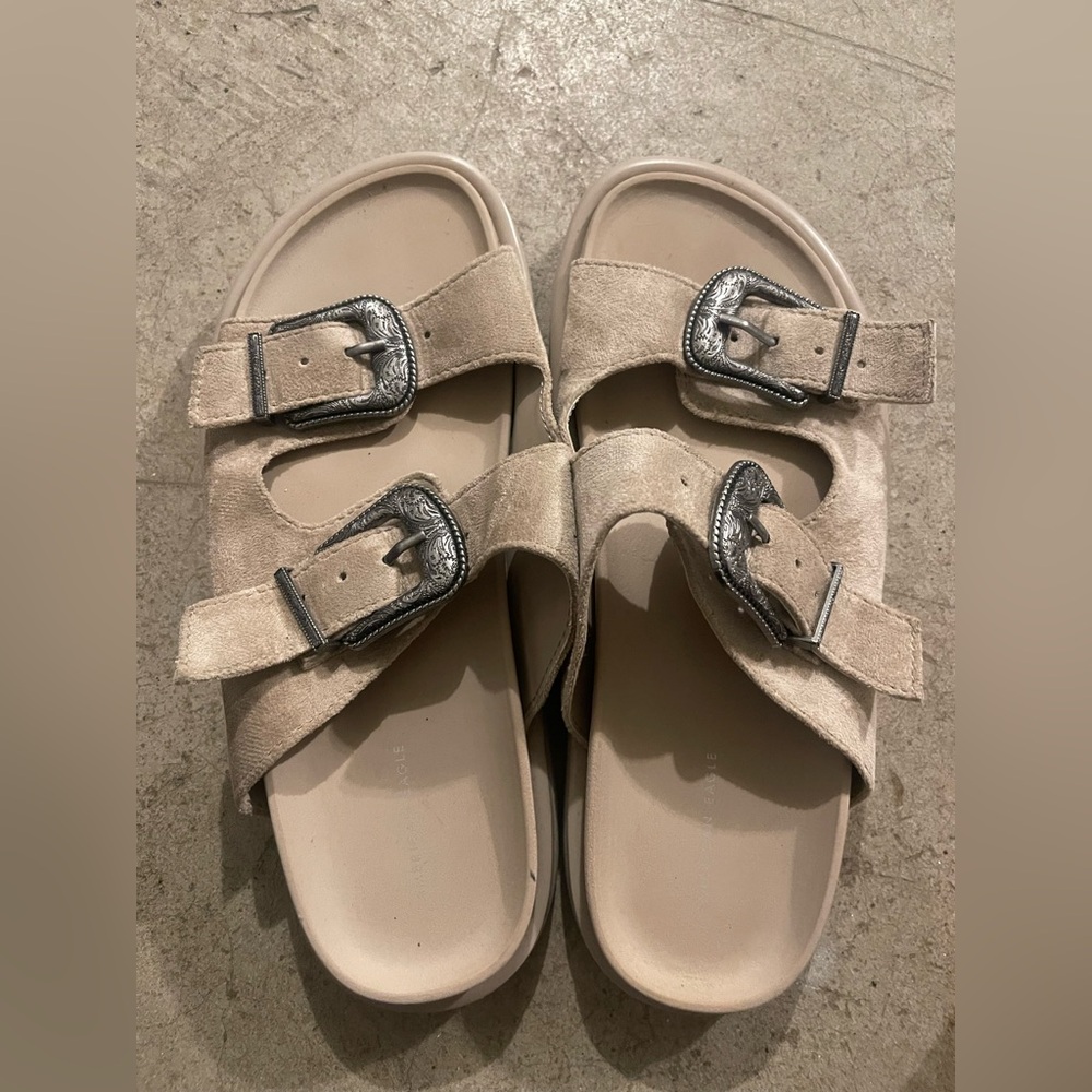 American Eagle Adjustable Double Buckle‎ Sandals size 8